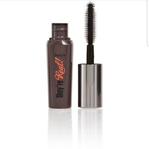 Benefit Mascara, Lancome Mascara, Rimmel Lipstick